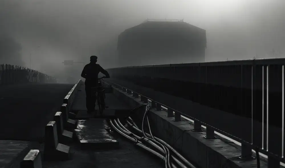 Oncete, Julien: Misty bridge series IV