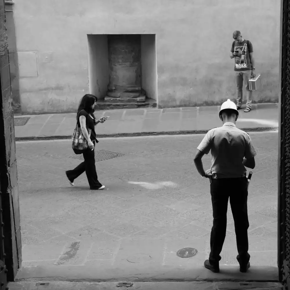 Martinelli, Francesco: Communication