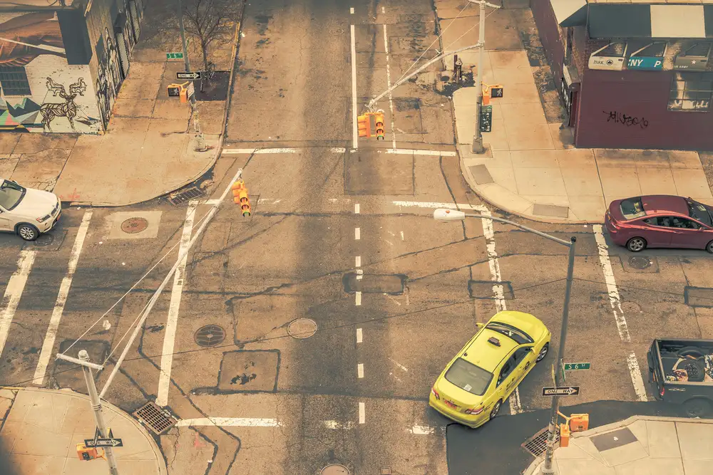 Vintonyak, Andriy: Intersection