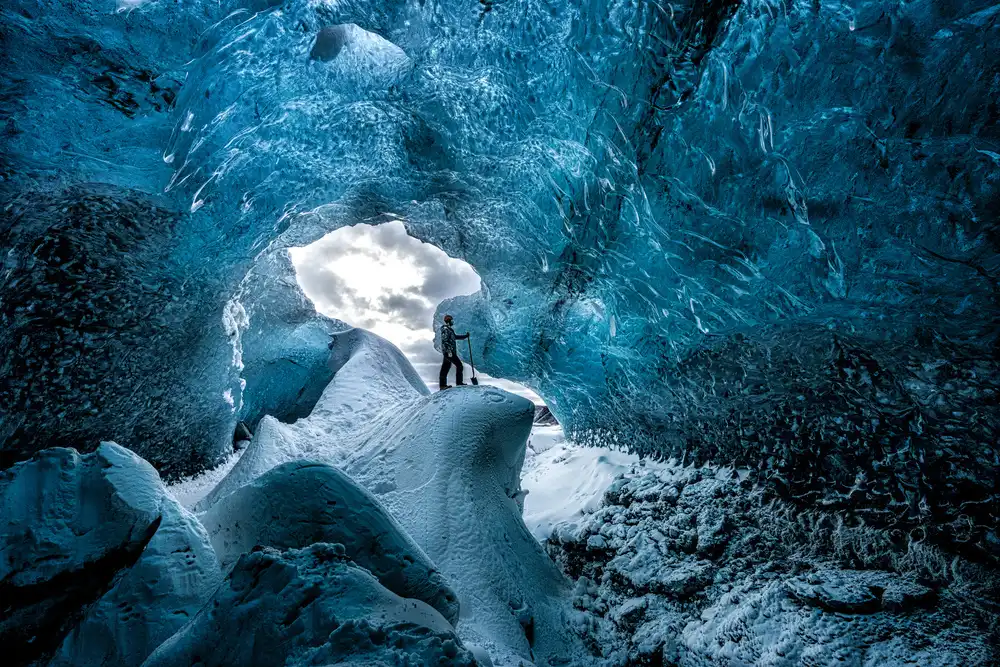 Forns, Alfred: The Ice Cave