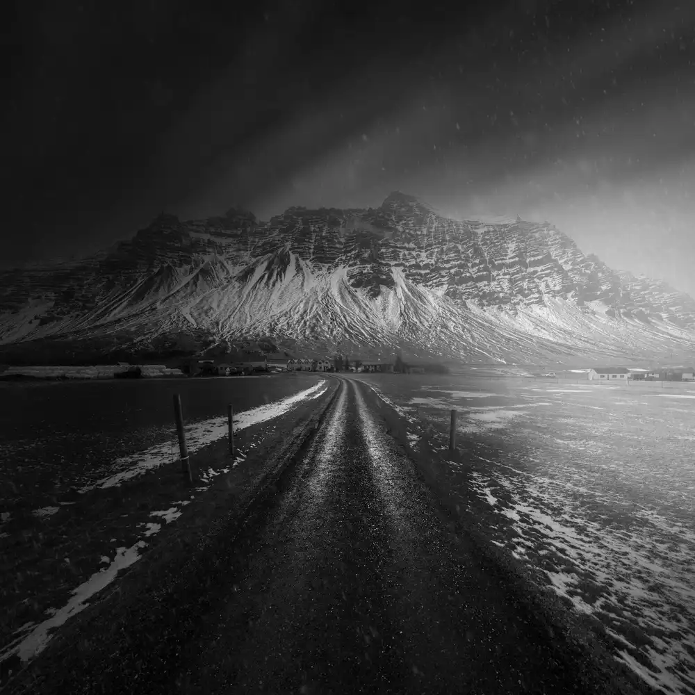 Miguel, Pablo Juan: Iceland Road