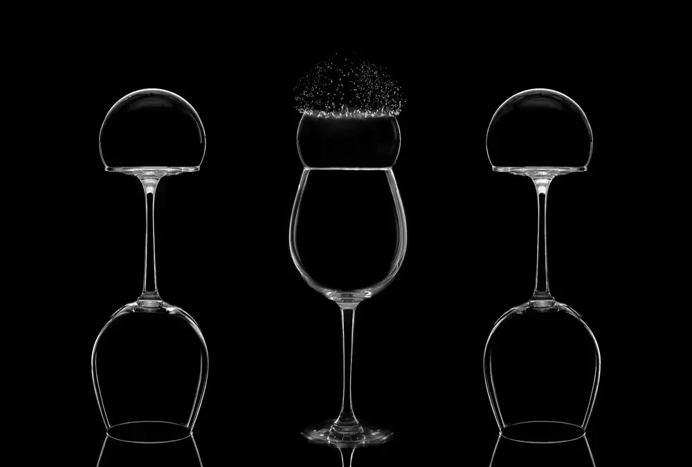 Osuna, Fran: Cups and bubbles