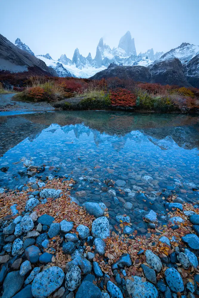 Fan, John: Fitz Roy bleu