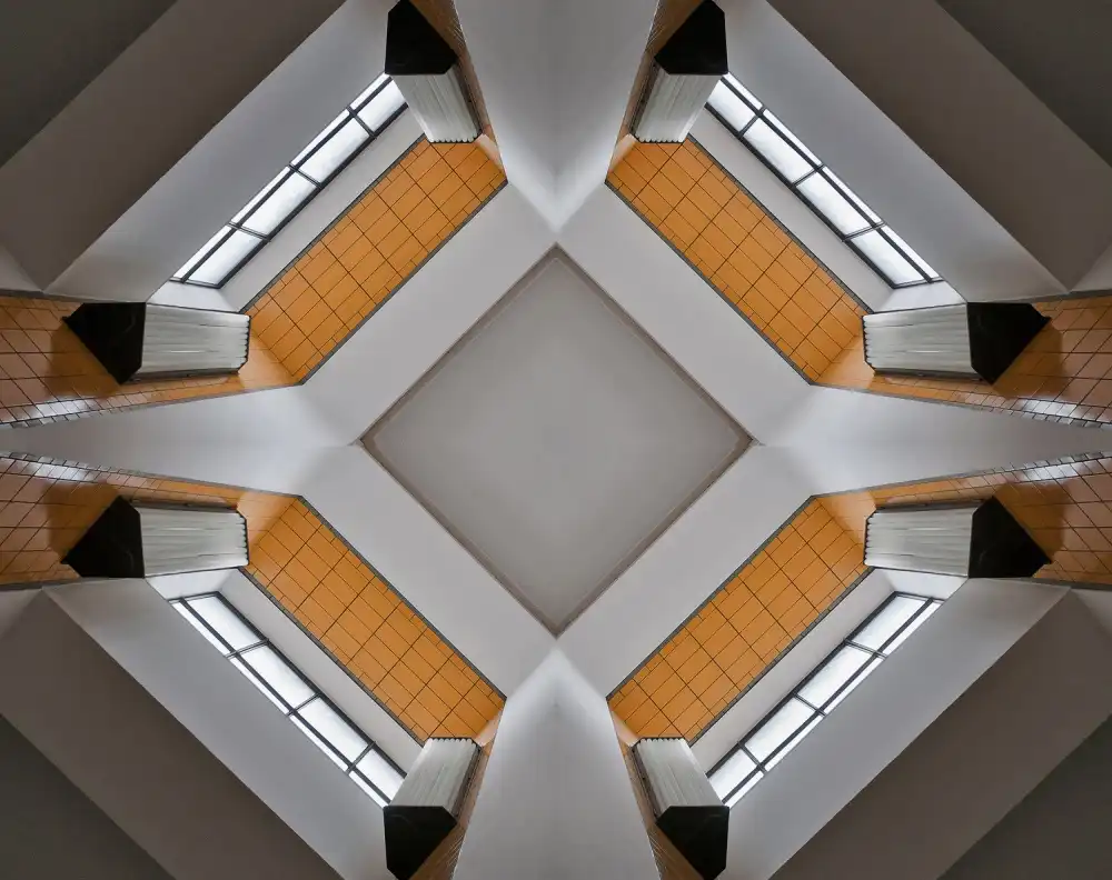 Maastricht, van Henk: la lumière de toit