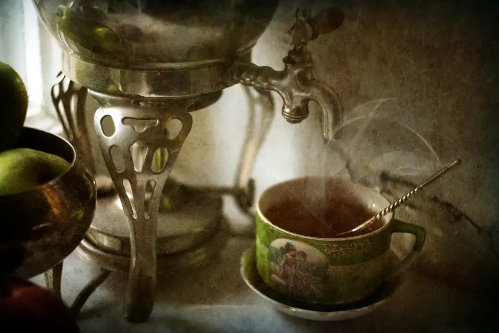 Tokarev, Igor: Tea