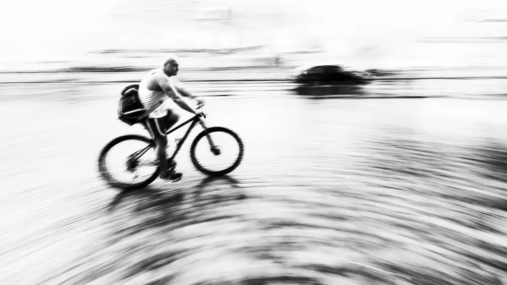 Cinteza, Marius: Urban race