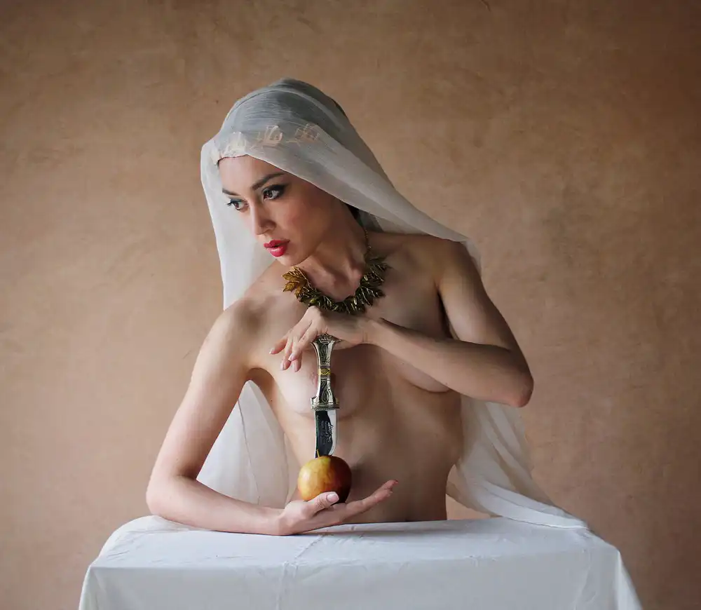 Istvan, Jake: Veiled Seduction