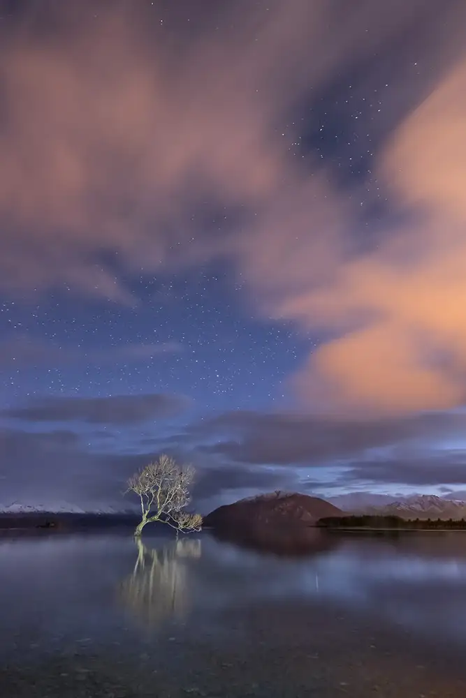 Zhu, Hua: Pre-dawn morning at Lake Wanaka