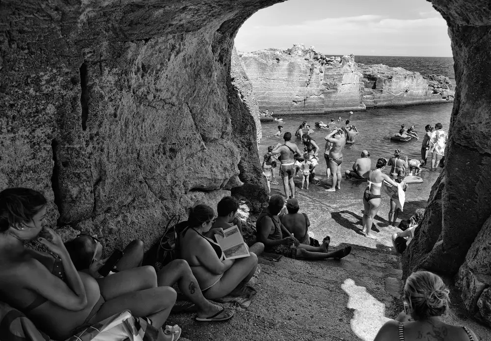 Grifantini, Lorenzo: the cave