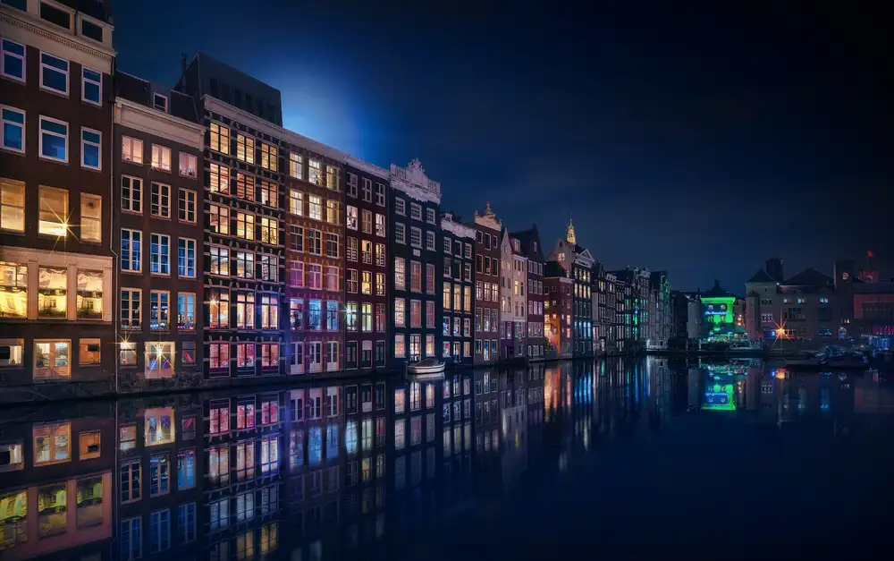 García, M. Jesús: Amsterdam Windows Colors