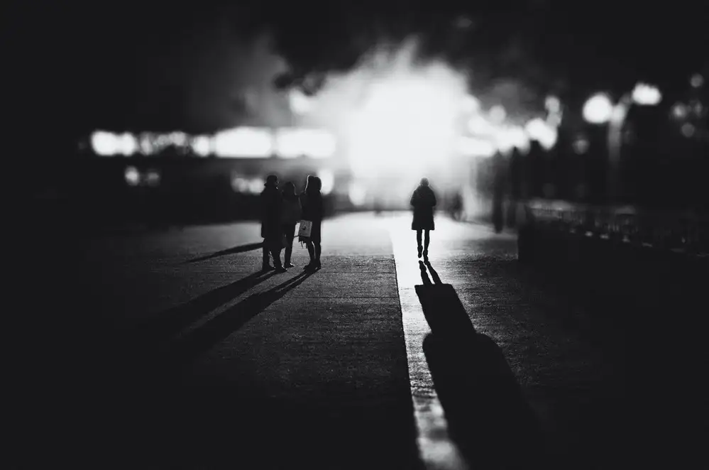 老T: Night