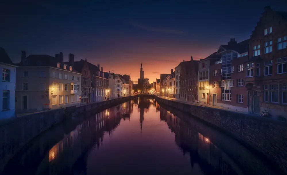 García, M. Jesús: Tramonto a Bruges