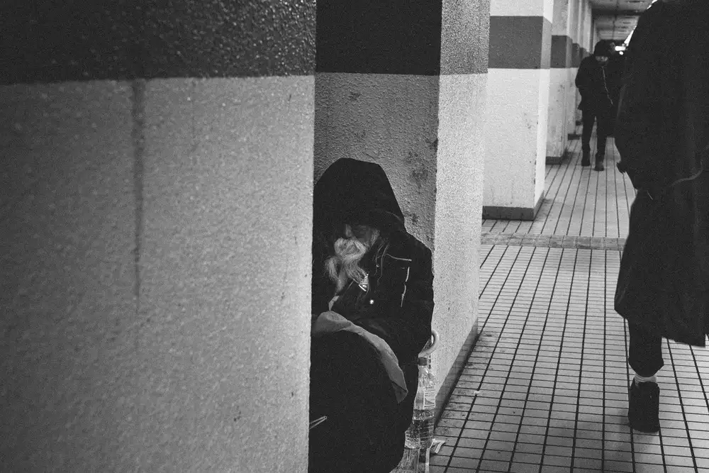 Ishikura, Takaaki: osaka monochrome