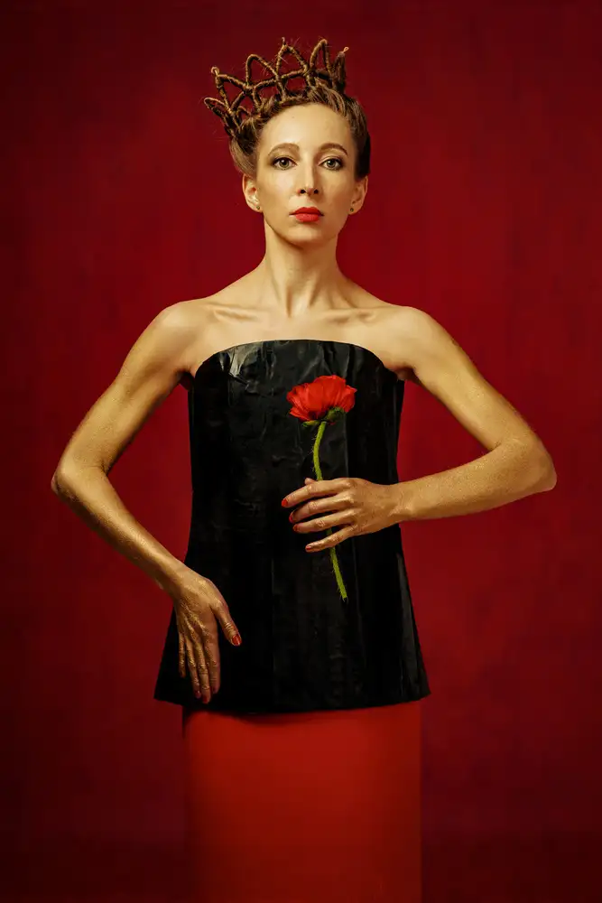 Photographer: Портрет с цветком