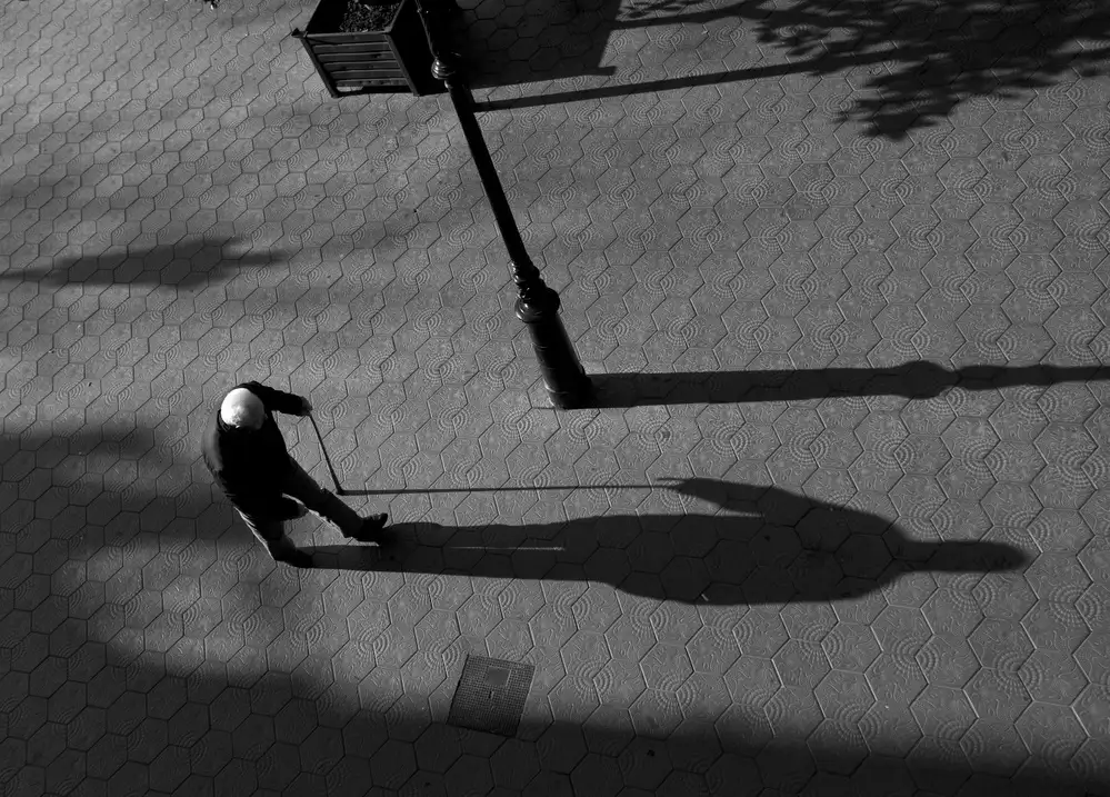 Grifantini, Lorenzo: The shadow