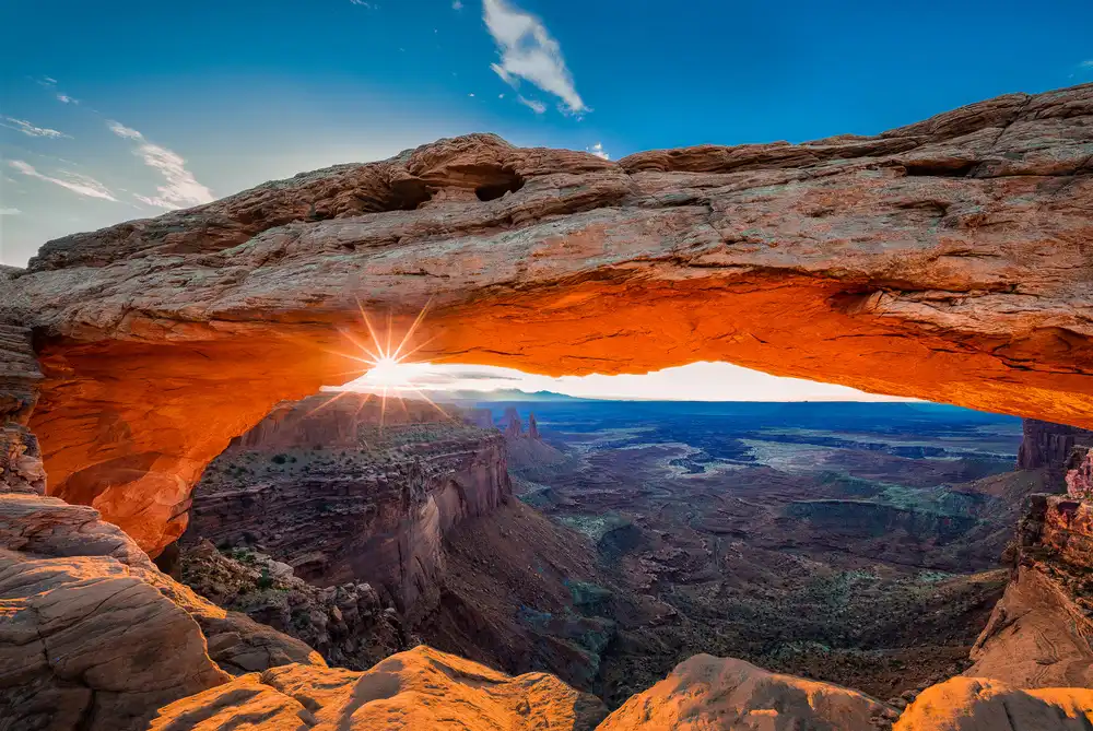 Zheng, Michael: Východ slunce v Mesa Arch