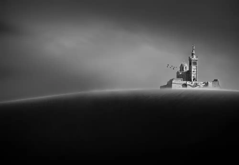 Mazouz, Oussama: The Forgotten Castle