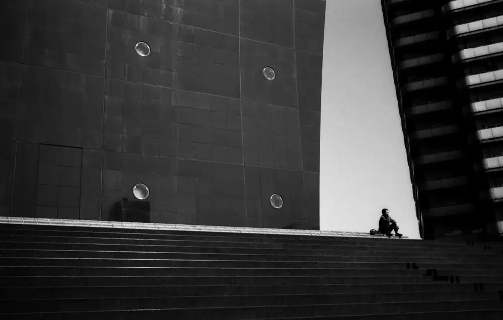 Matthes, Dieter: Thinking (from the series Alone)