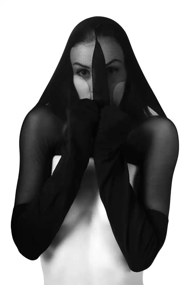 McCracken, David: Mourning Nude