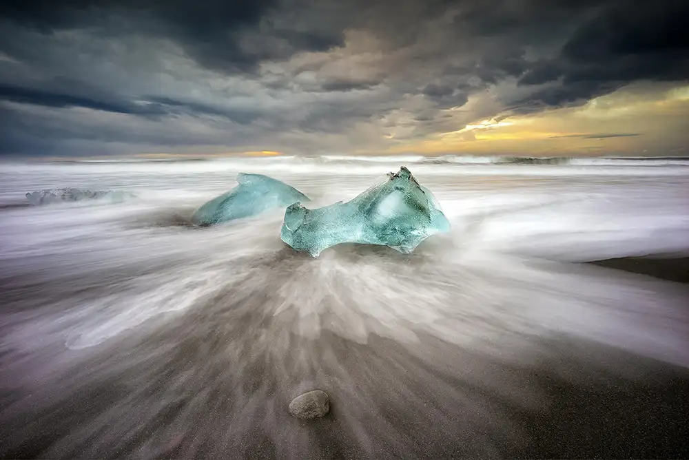keller: jokulsarlon beach