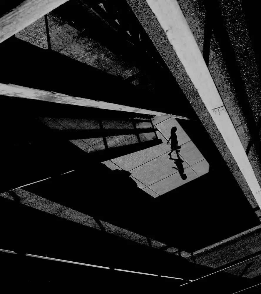 Wang, Jian: Luces y sombras