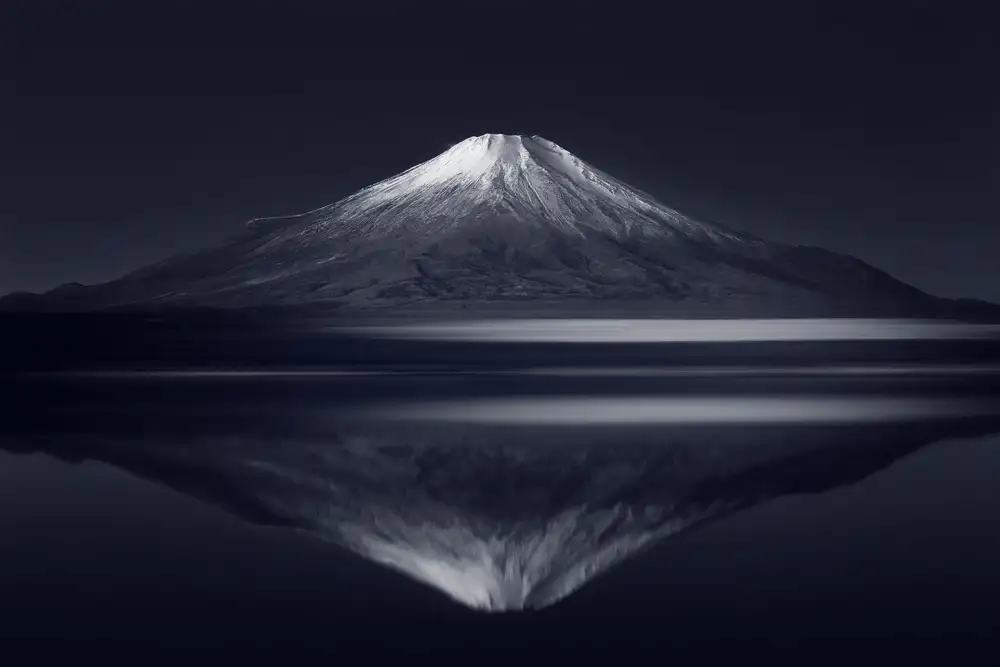 Suzuki, Takashi: Reflection Mt. Fuji