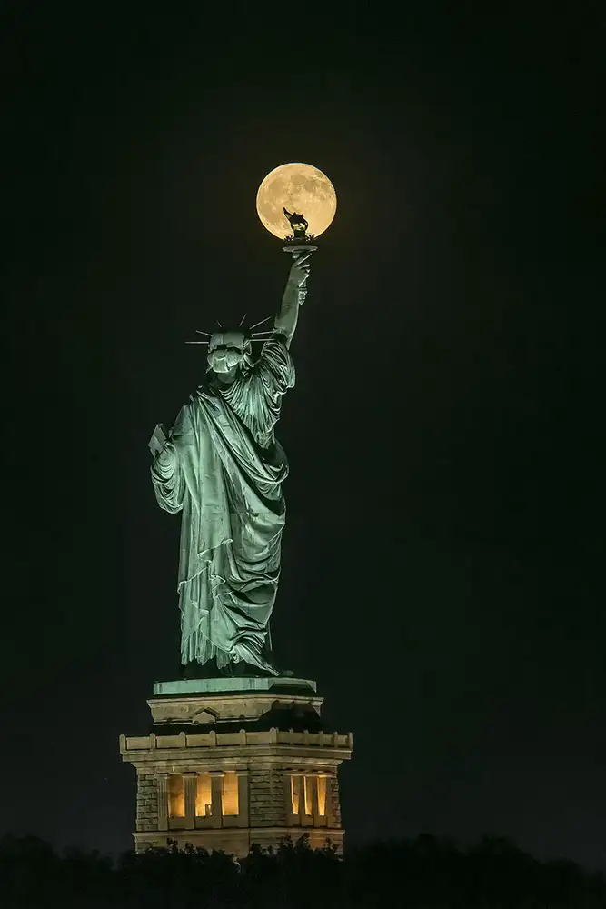 Zhu, Hua: Statue of Liberty