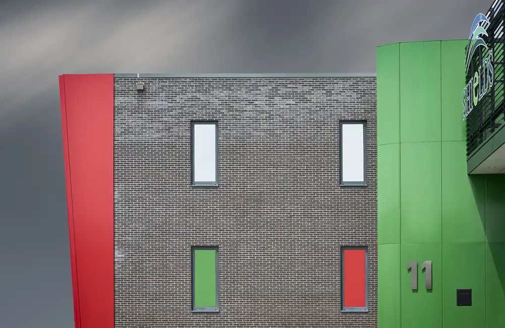 Son, van Greetje: Contrastes