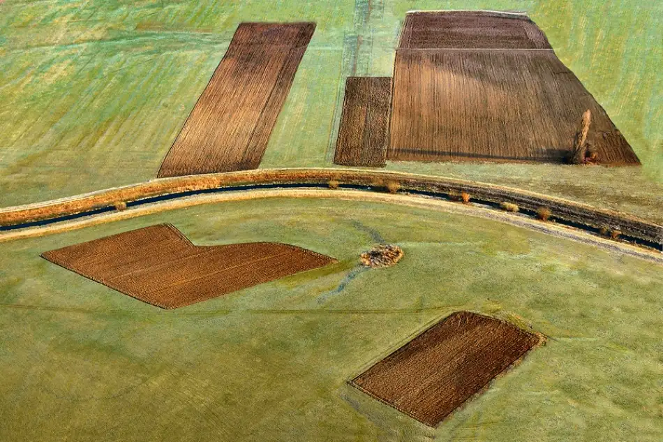 Kravanja, Jure: Patcing fields