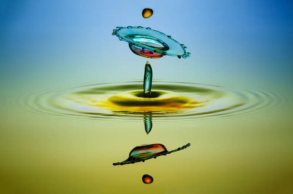 Berkati, Muhammad: UFW (Unidentified Flying Water)