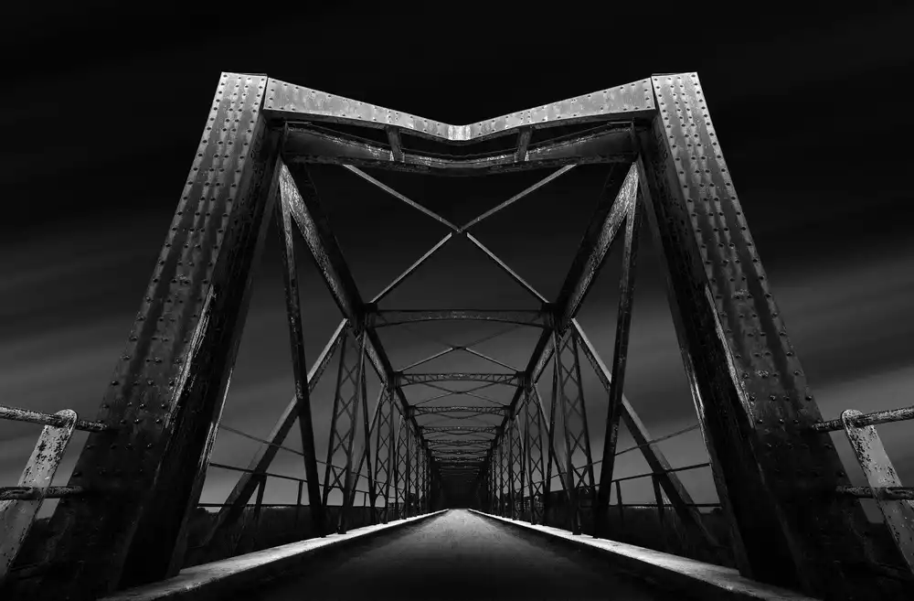 Mazouz, Oussama: The Old Bridge