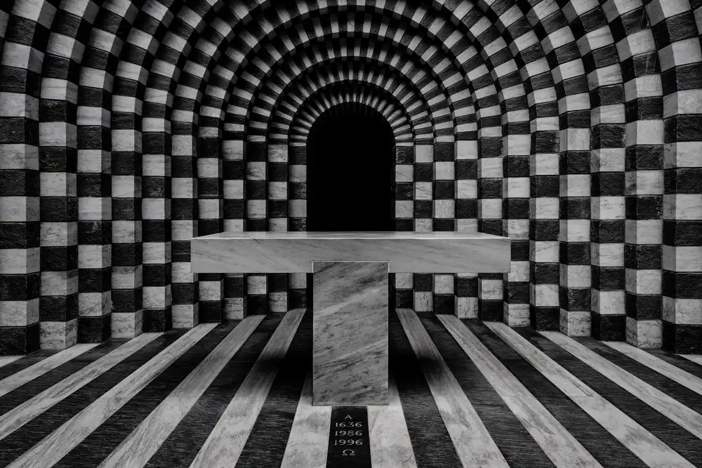 Markovic, Branko: Squares into lines
