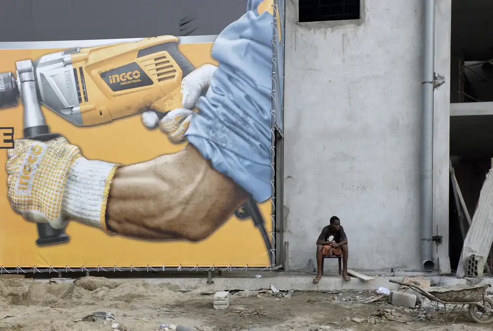 Grifantini, Lorenzo: building africa