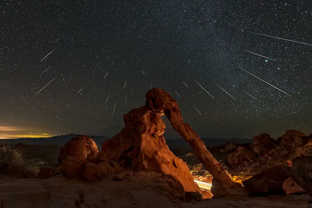 Zhu, Hua: Geminid meteor shower above the Elephant Rock
