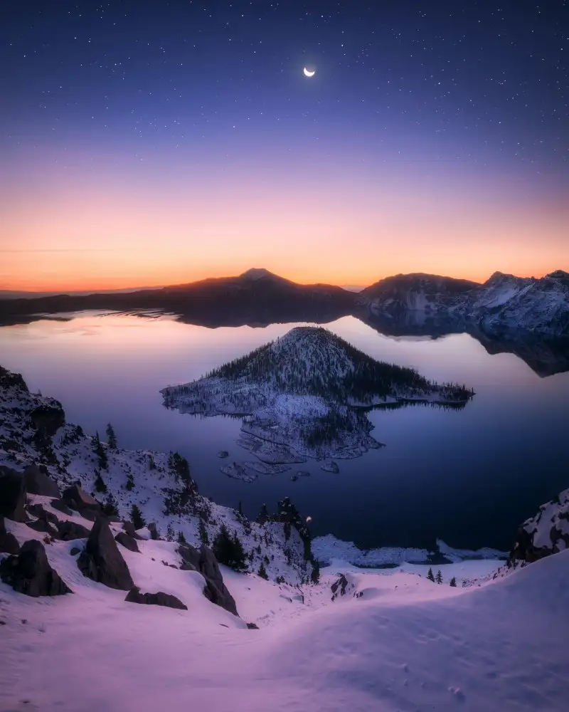 Gastager, Daniel: Crater Lake before Sunrise