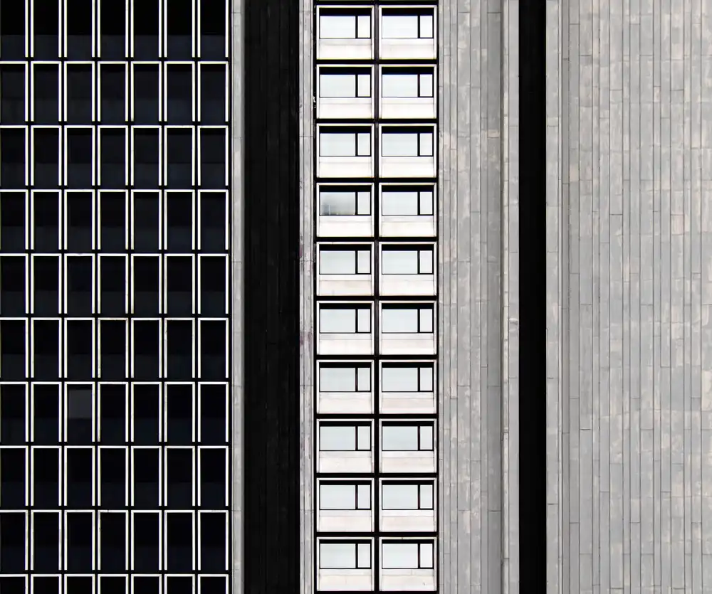 Flour, Jef: A building
