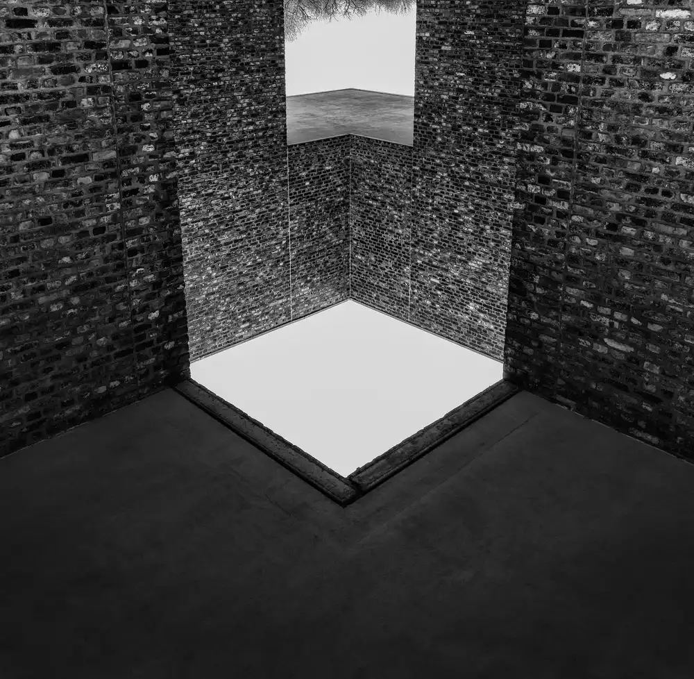 Son, van Greetje: Il buco bianco