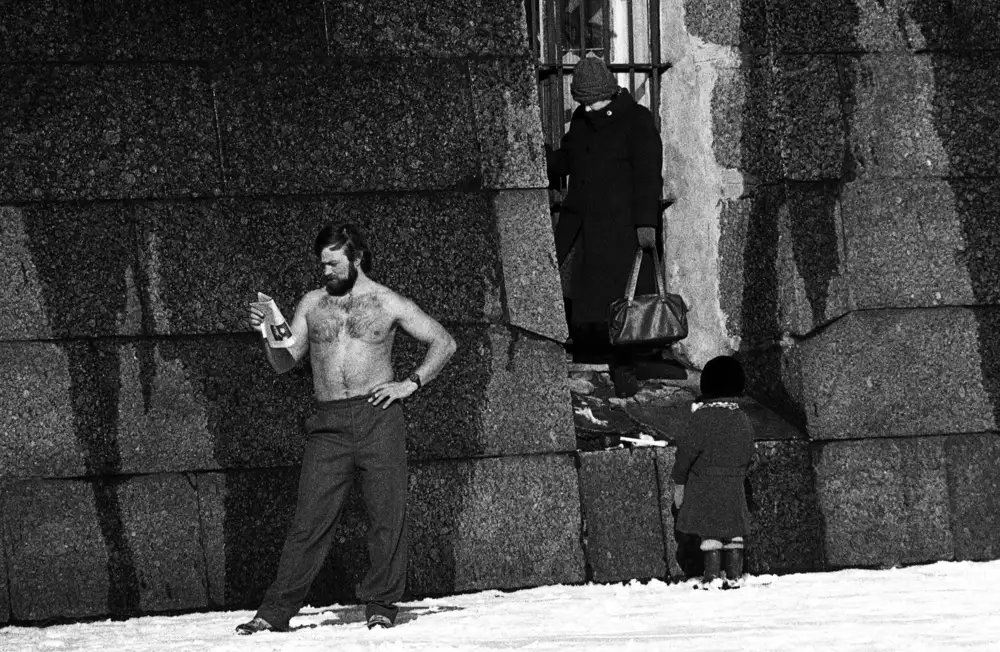 Matthes, Dieter: Mystery (from the series St.Petersburg 1991)