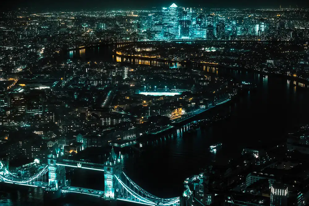 ShutterLore: Cyberpunk London - I