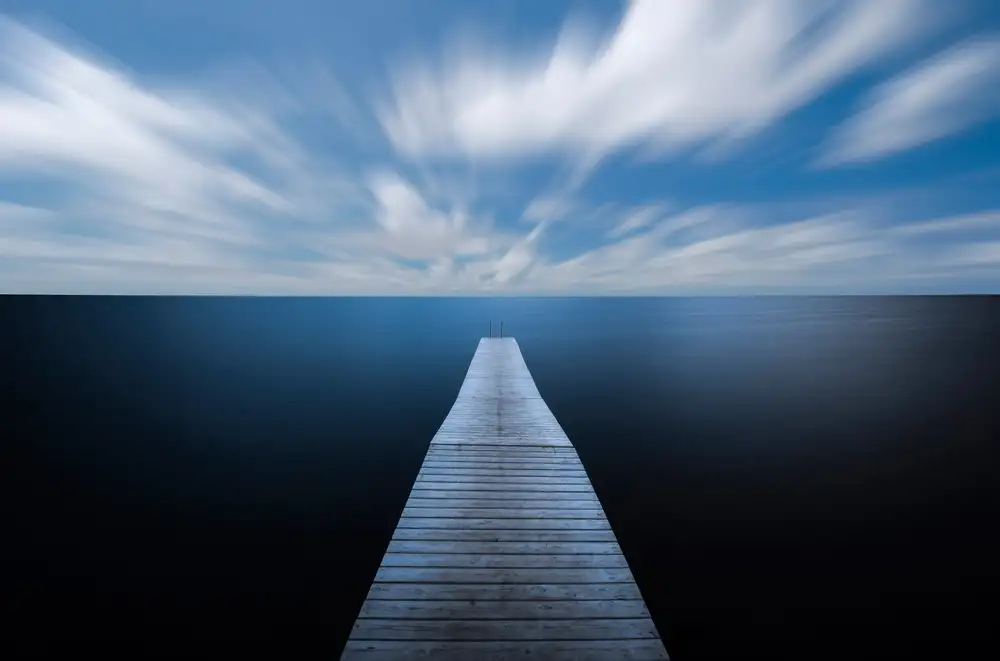 Lindsten, Christian: On the edge of the world
