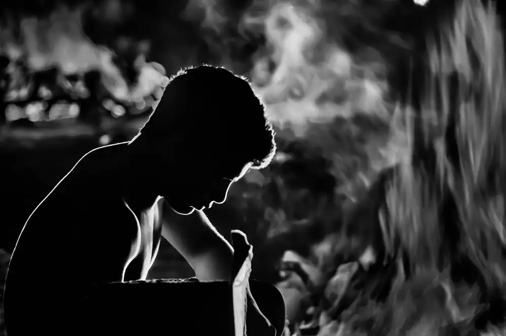 Raif, Joshua: En feu