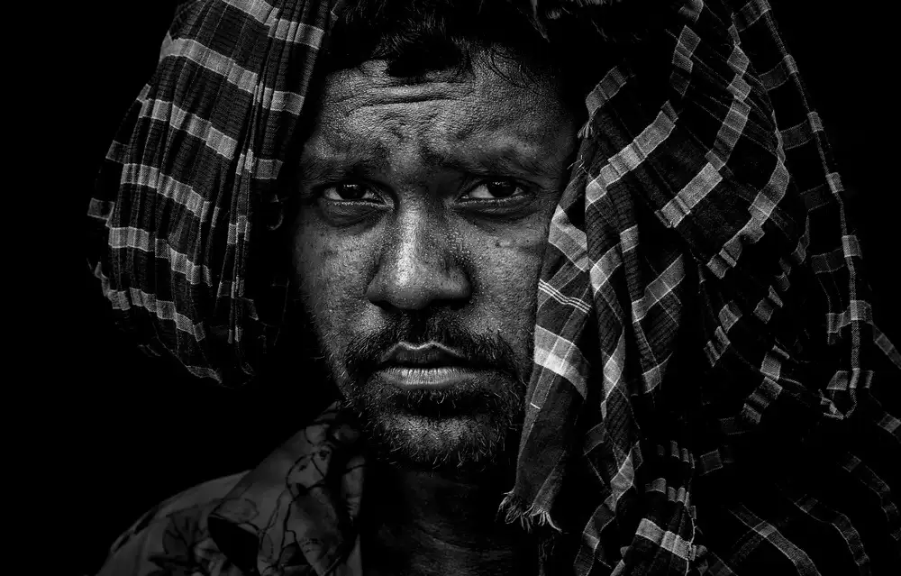 Garmendia, Inazio Joxe: Man from Bangladesh-I