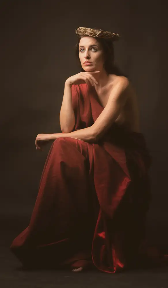 Guyvaknin: Red queen