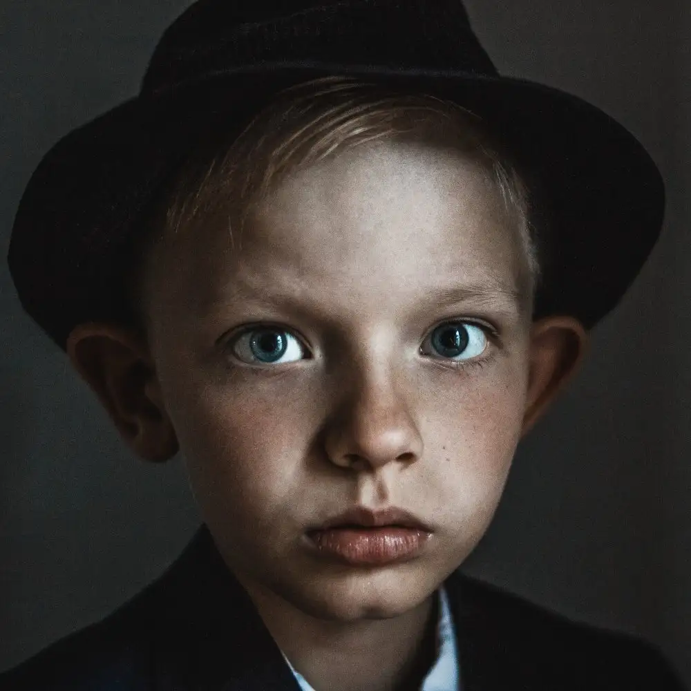 Mikhailova, Olessya: Daniel