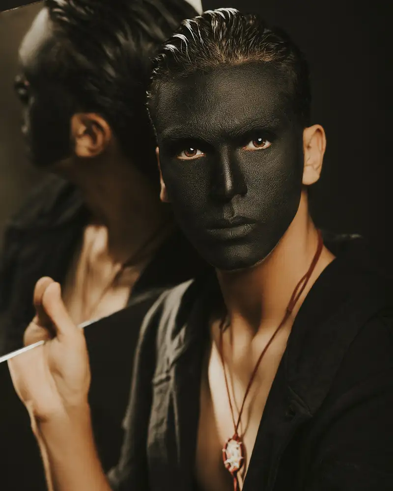 Hamidnezhad, Amin: nero