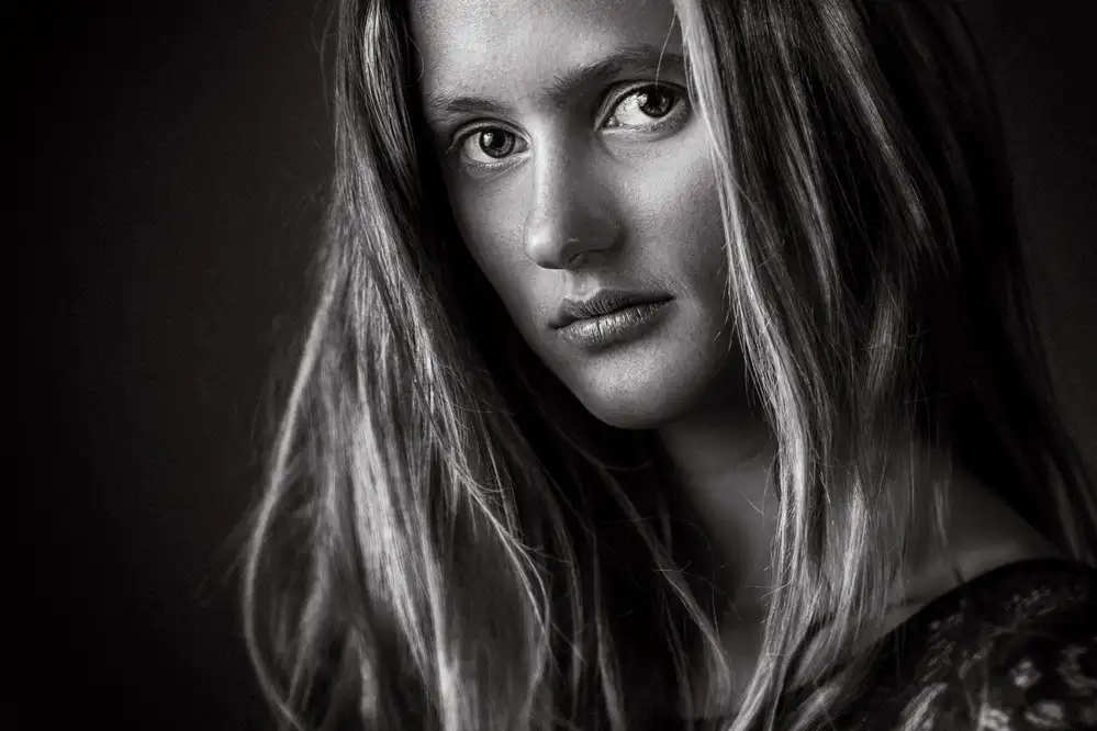 renekuipers: Portrait III