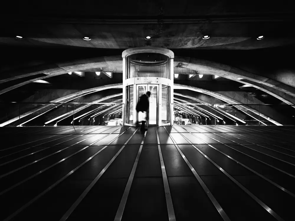 Staelens, Christophe: Running and hiding