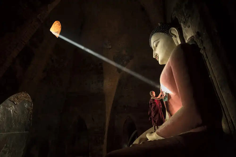 Song, Gunarto: Cleaning The Buddha 2
