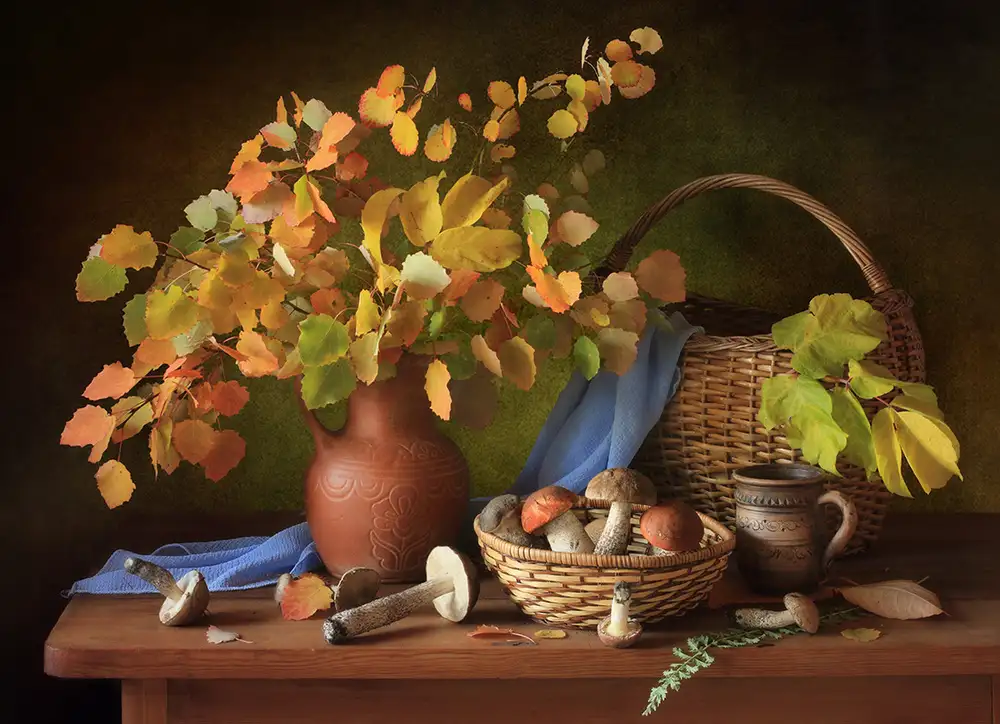 Skorokhod, Tatyana: Autumn still life with mushrooms