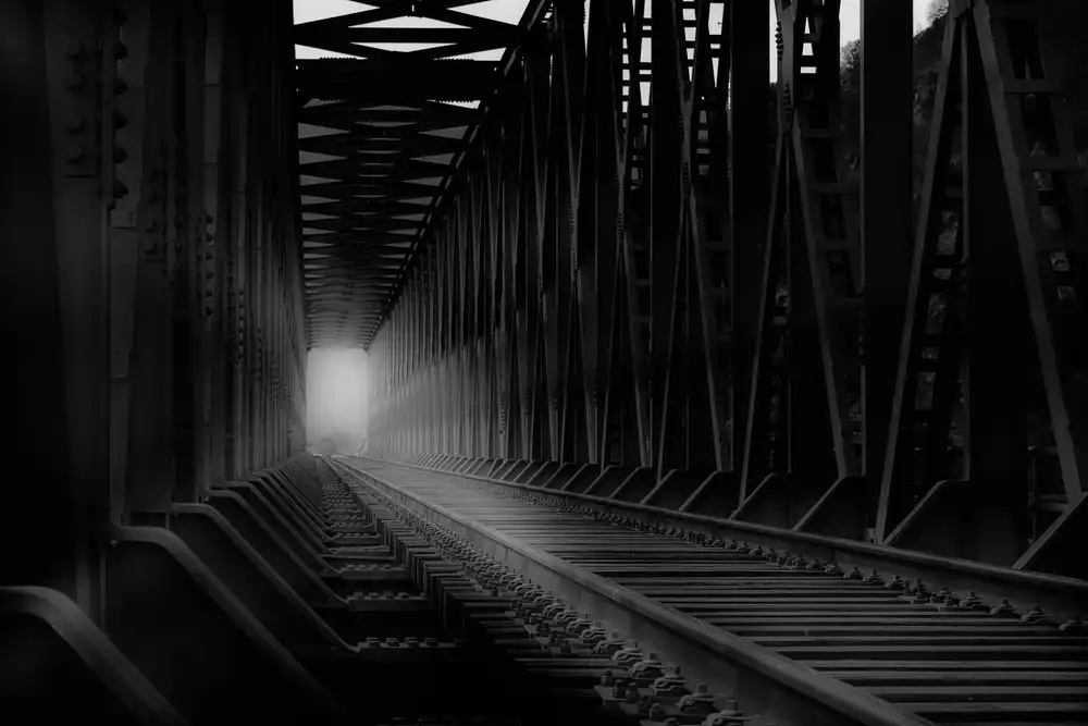 Azevedo, Olavo: Leere Brücke